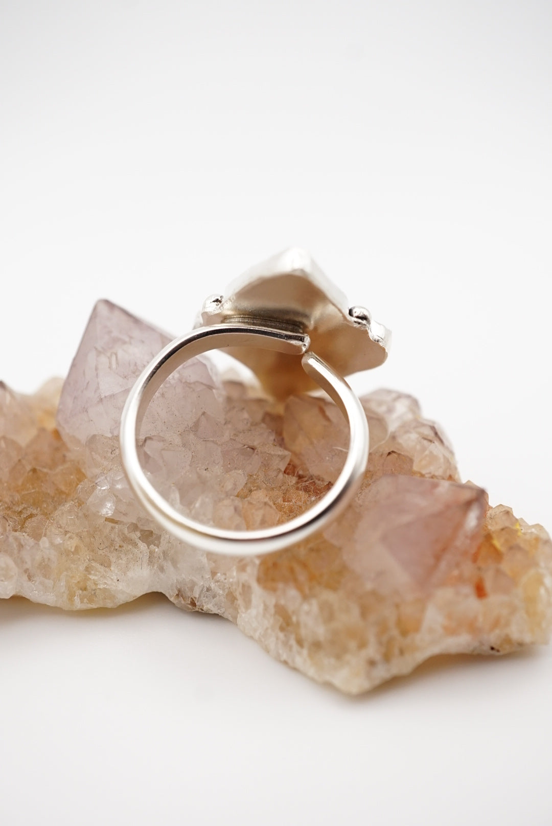 ~Bull Shark Tooth & Green Sea Glass Ring~ Size 8 Adjustable