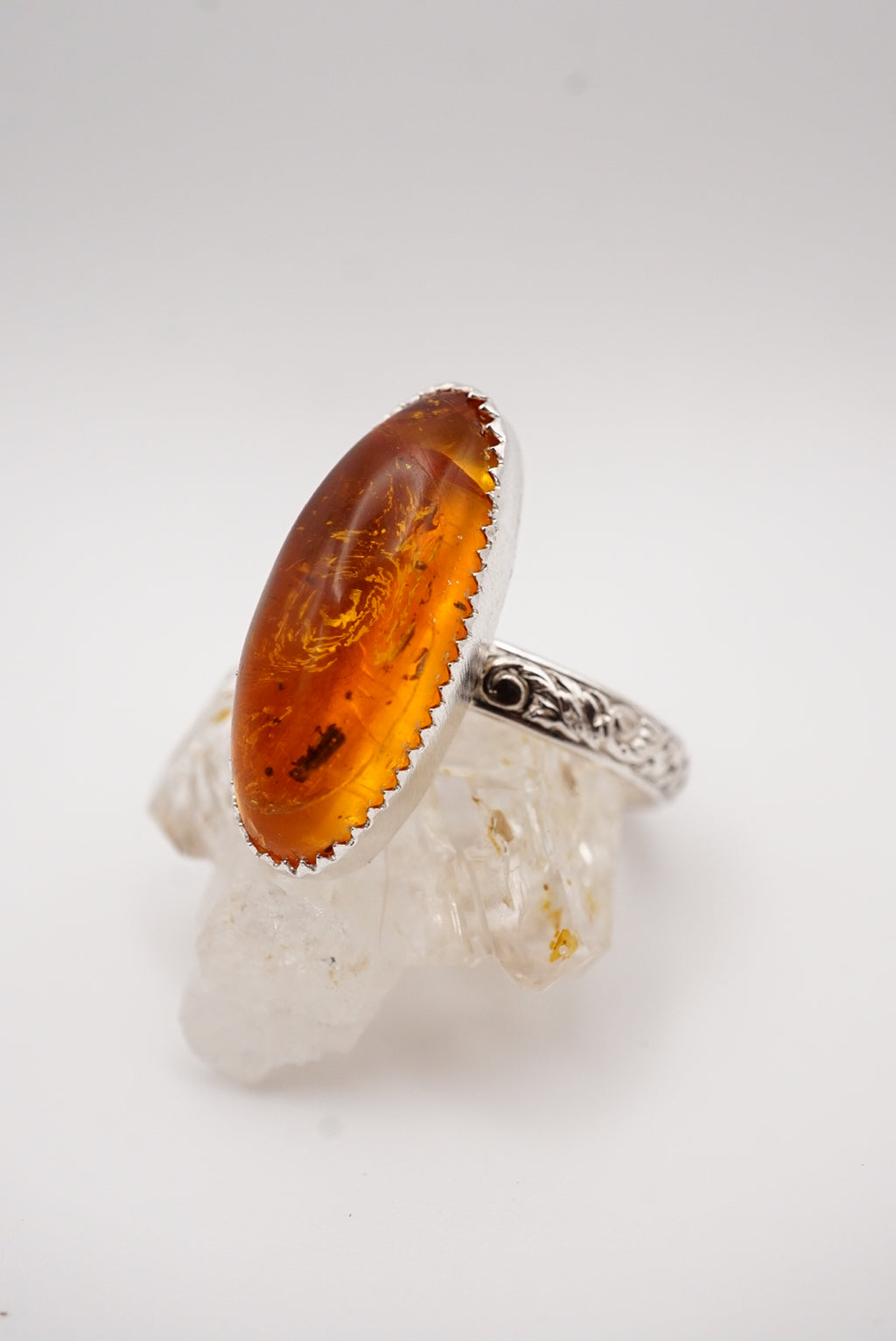 ~Fossilized Ambër Ring~ Size 9