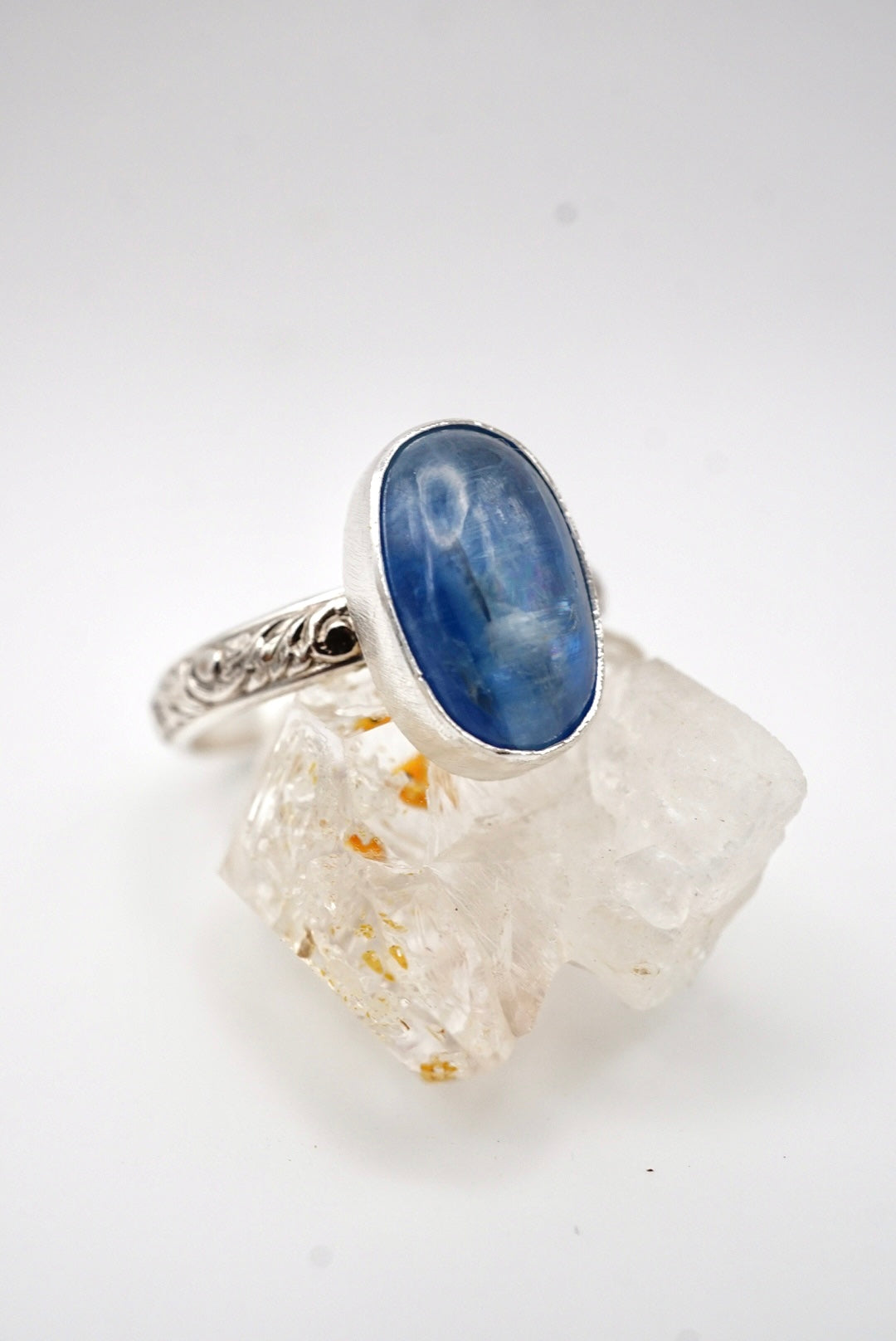 ~Kyanitë Godëss Ring~ Size 9.5