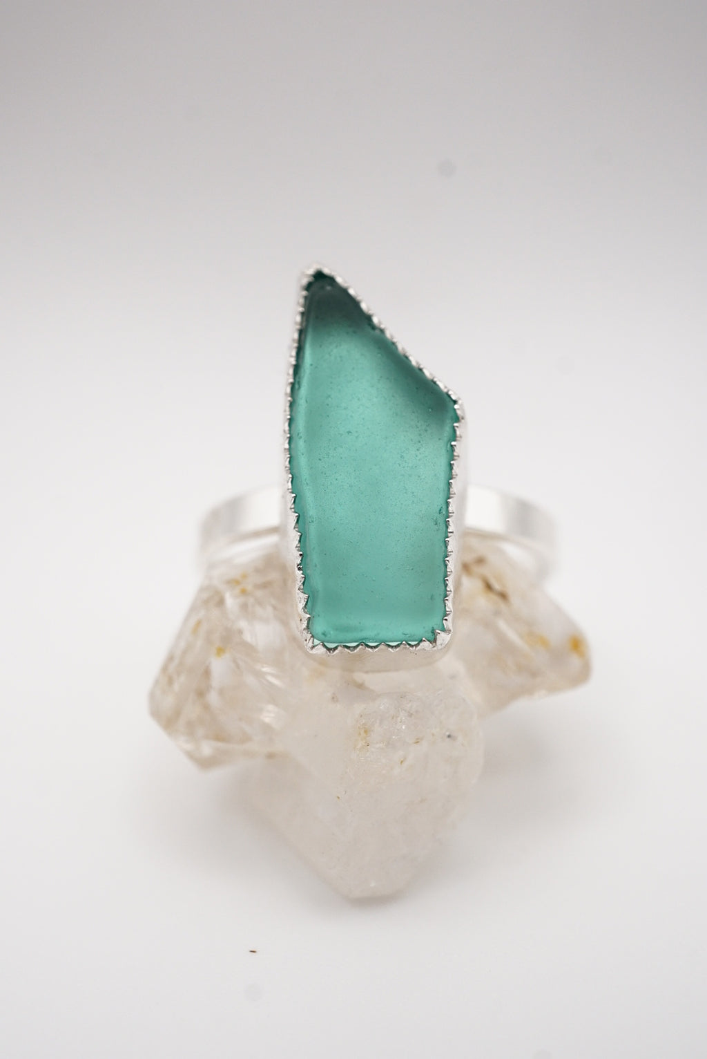~Vivid Blue SeäGlass Ring~ Size 9.5