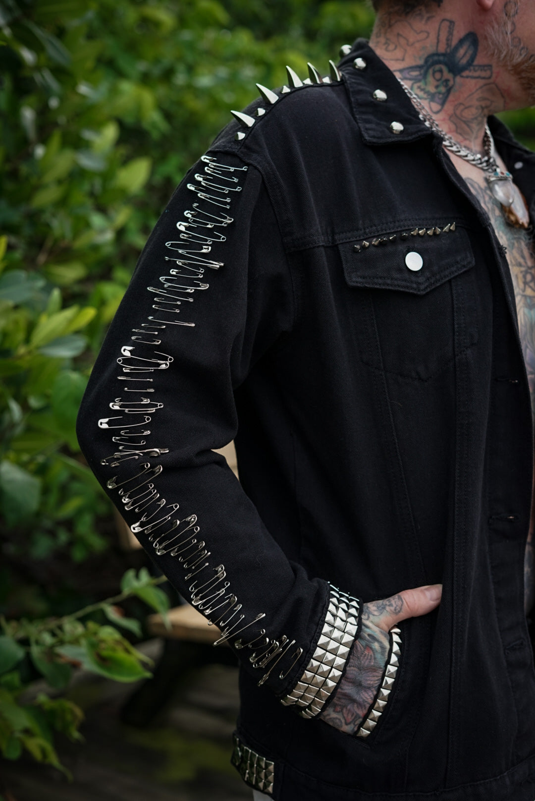 ~•Tiamat•~ Size L-XL Mens Goth Punk Studded Jacket
