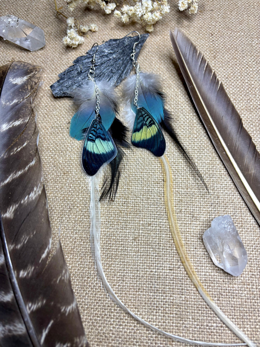 ~•Möther Moøn Earrings•~ MaCaw Feathers