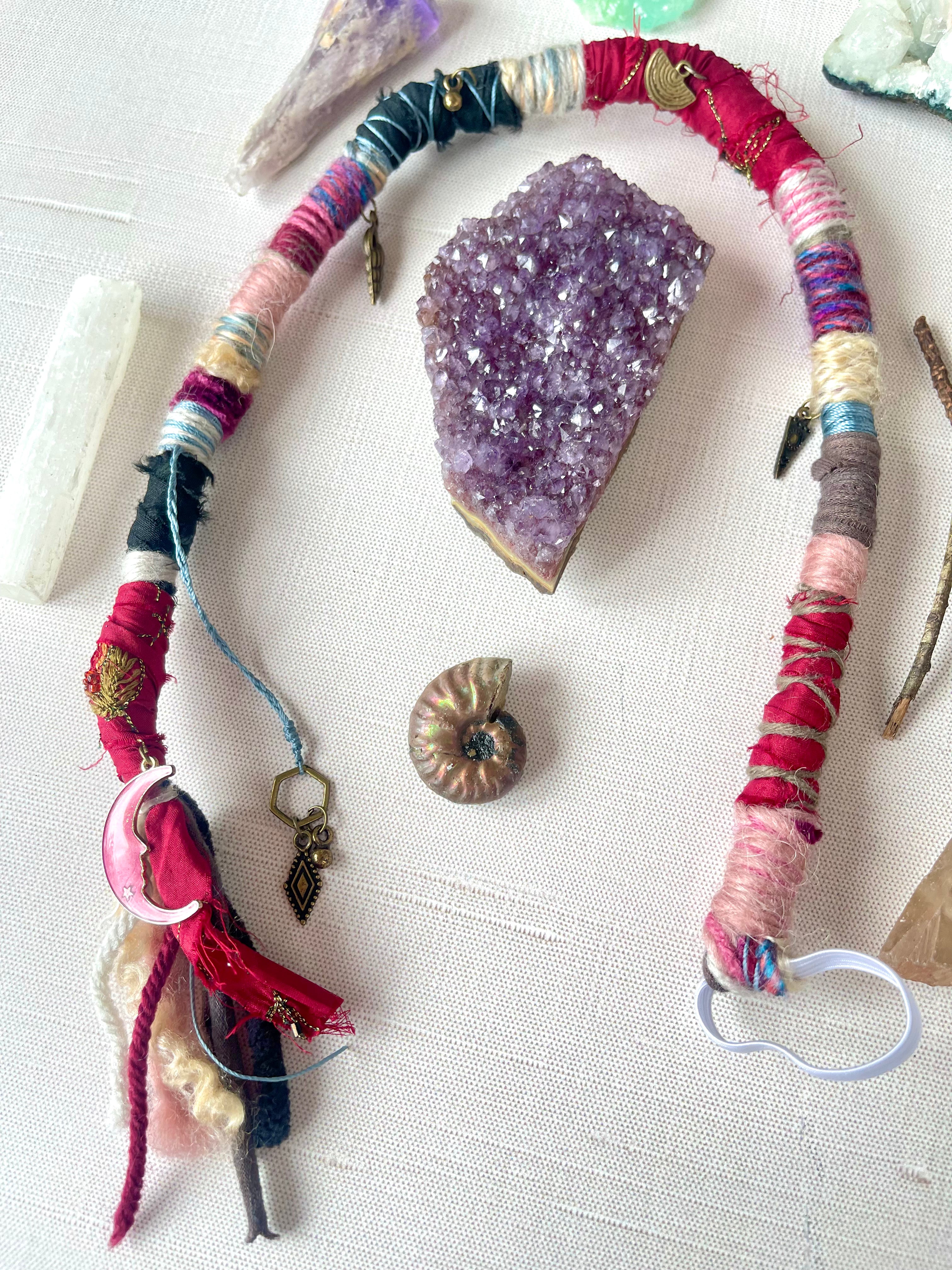 21” ~ Rëd Moøn Hairwrap