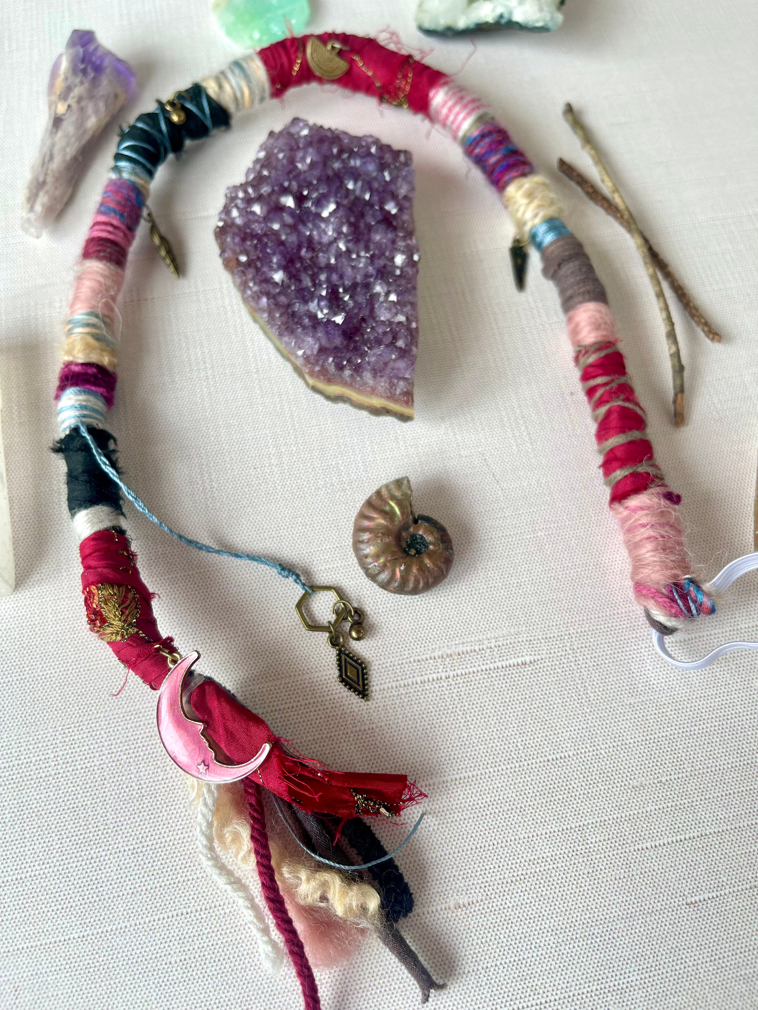 21” ~ Rëd Moøn Hairwrap