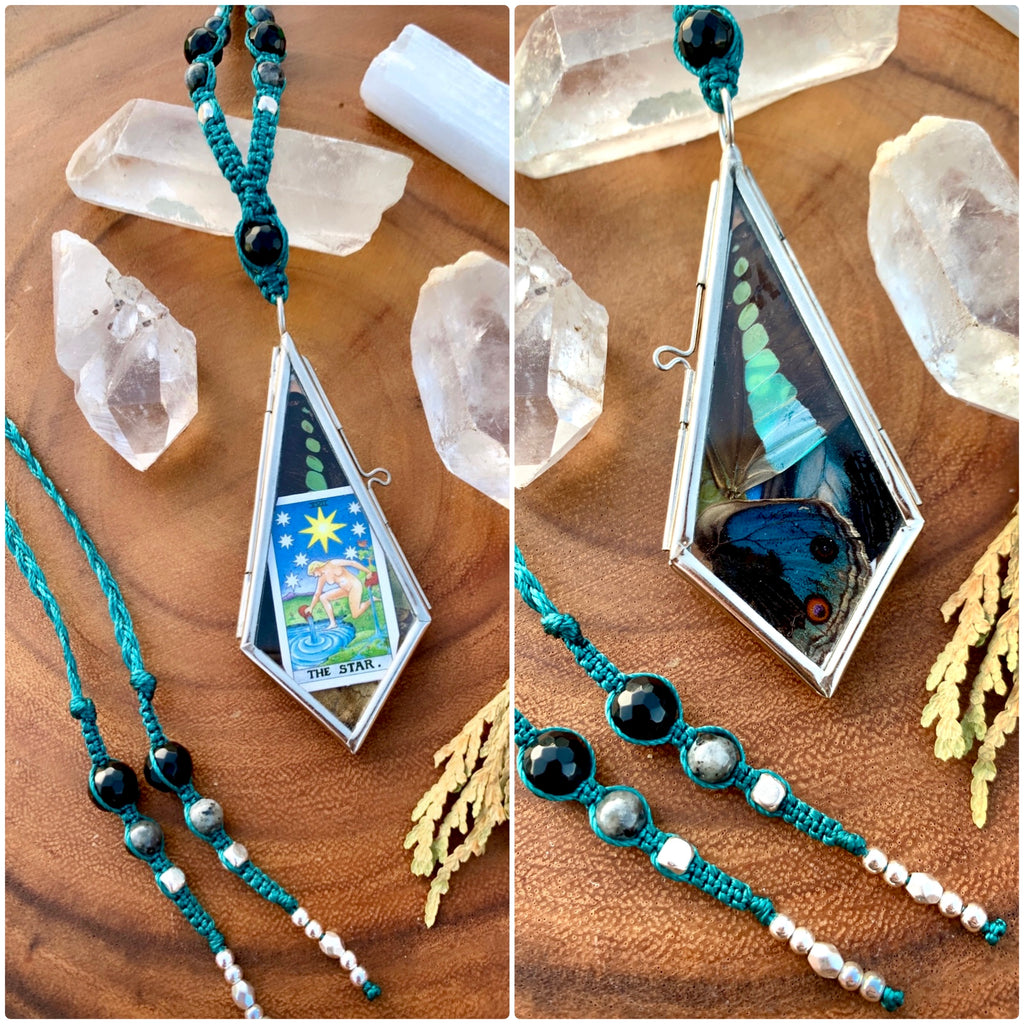 •• The Stâr Tarot •• Reversible Butterfly Locket