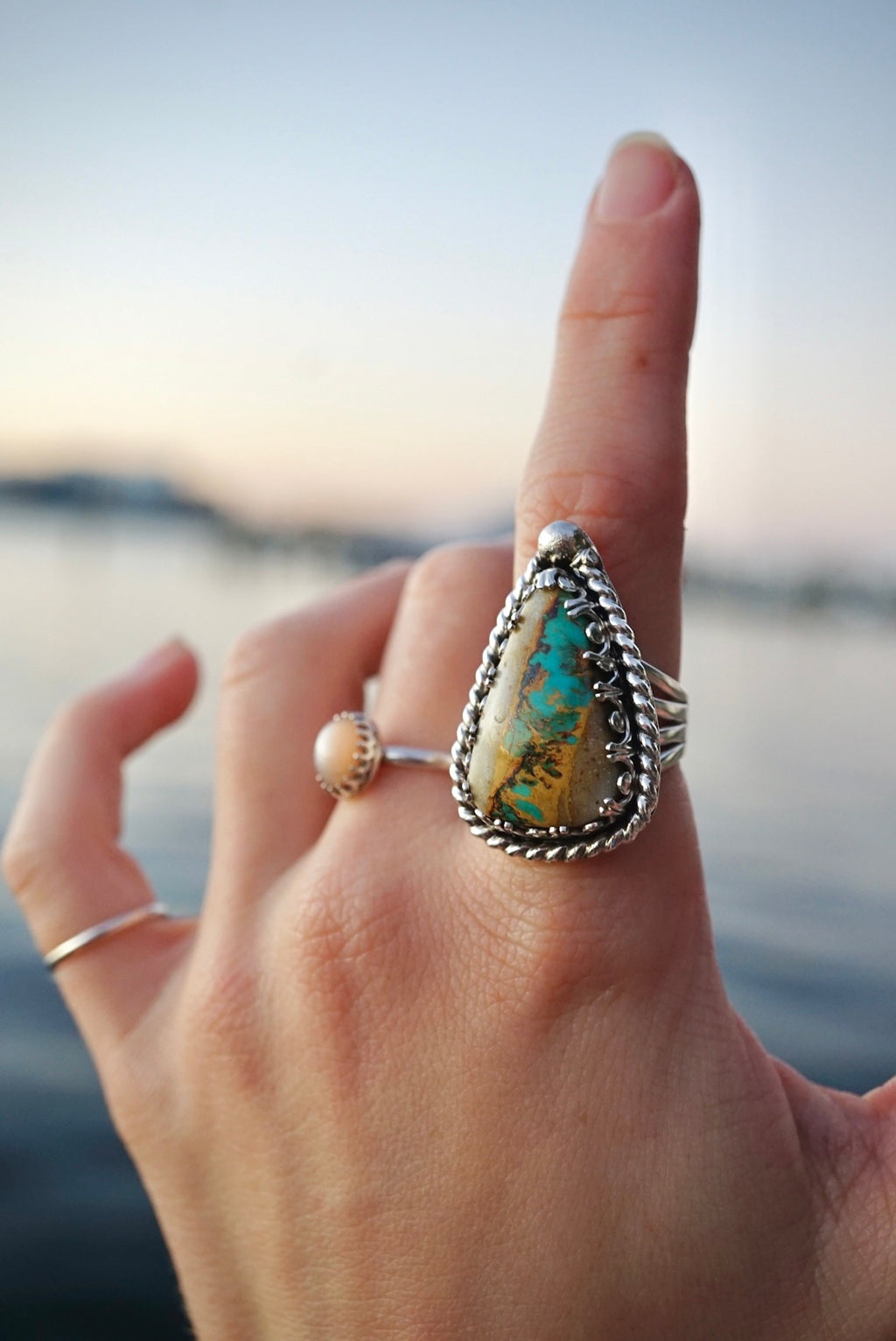 ~Roystön Ribbøn Turquoise Ring~ {Size 6}