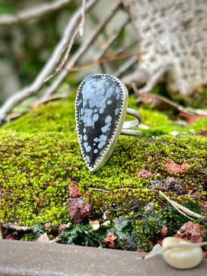 ~Snowflake Obsidian Ring~ (Size 8)