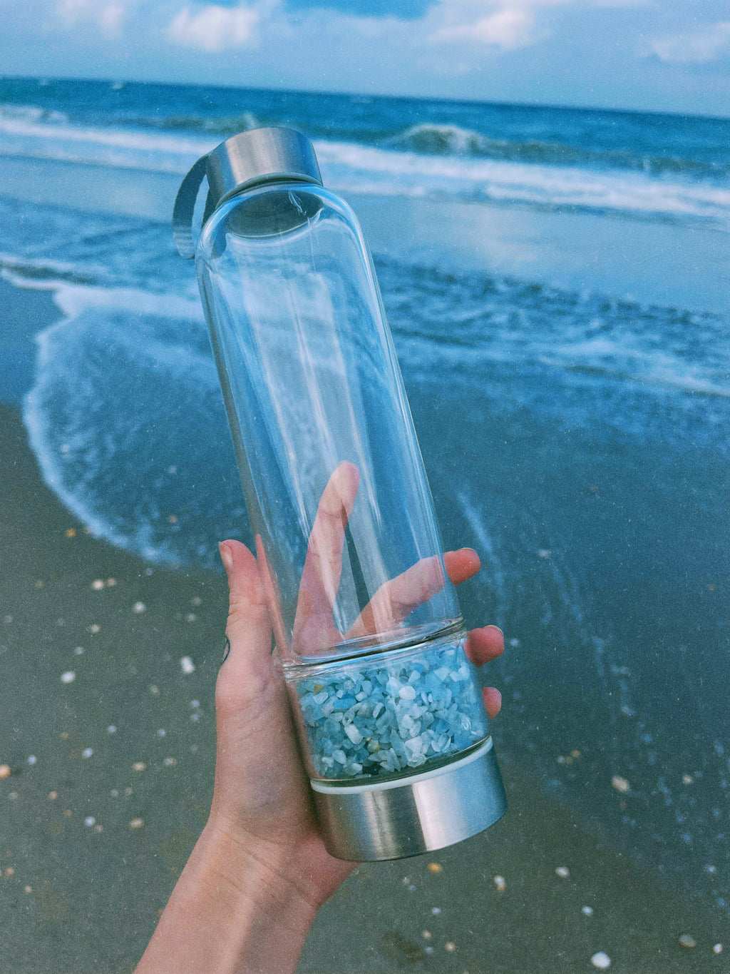 ~Aquämarine Glass Gemstone Water Bottle~ With Case